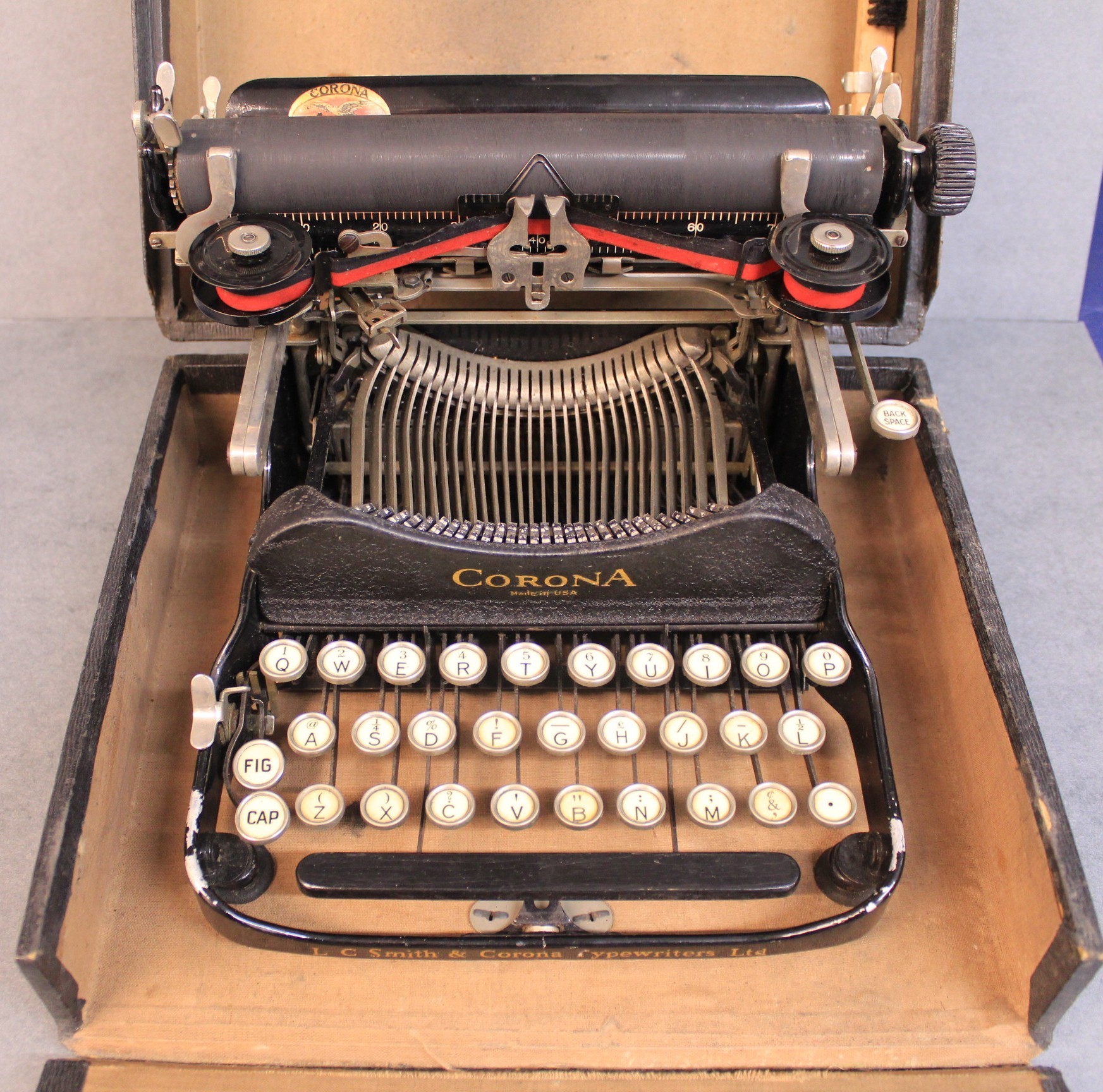 Smith Corona 3 Portable Typewriter